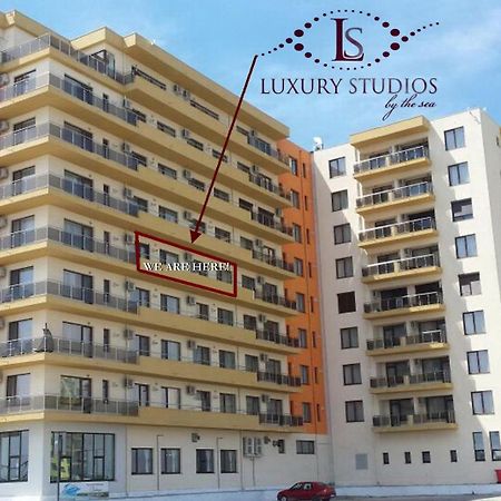 Summerland Luxury Studios By The Sea Mamaia Exteriör bild